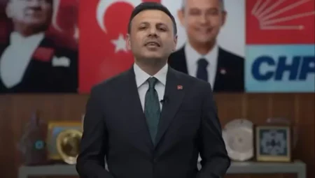 CHP İstanbul İl Başkanı Özgür Çelik: ‘Erken seçim sandığı gelmelidir’
