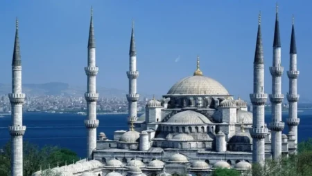 Trabzon’da 19-25 Şubat 2025 Namaz Vakitleri Açıklandı