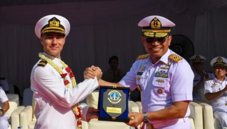 TCG BÜYÜKADA, Endonezya’nın Başkenti Cakarta’da Liman Ziyareti Gerçekleştirdi