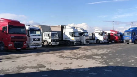Bayram Öncesi Trafikte Yeni Kısıtlama: Kamyon ve Tır Girişlerine Geçici Yasak
