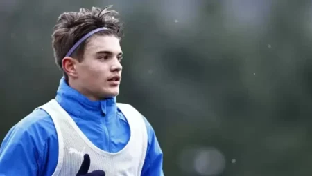 Juventus, eski Fenerbahçeli İsak Vural için devrede: Real Betis ve Atalanta da listede