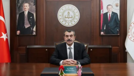 Milli Eğitim Bakanı Yusuf Tekin: ‘Onun ardından büyüyen her fidan mirasına sahip çıkıyor’