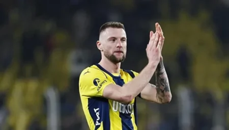 Galatasaray ile Fenerbahçe Skriniar için bir kez daha karşı karşıya: PSG 10 milyon euro istiyor