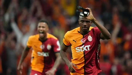 Osimhen’den Napoli’ye Mbappe resti: ‘Gerekirse bir sezon oynamam’