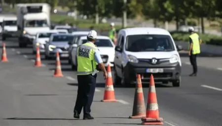 Otomobil Sahipleri Dikkat: Sigorta Yaptırmayanlara Ağır Cezalar Yolda