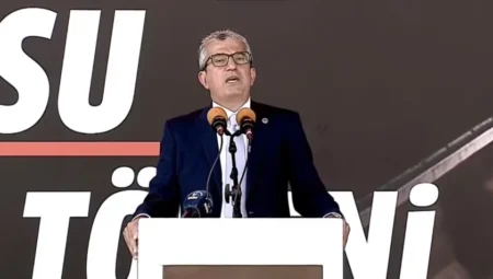 Gökhan Günaydın: ‘Cumhuriyet Halk Partili Belediyeler Engellemelere Rağmen Vatandaşın Güvenini Kazanıyor’