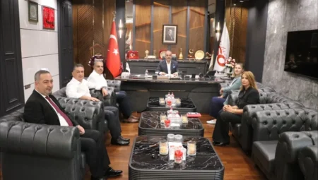 Başkan İdris Alan: “Elazığ’ın sorunlarını CHP heyetine aktardık, çözüm önerilerimizi paylaştık”